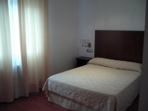 Valcarce Urbasa Hotel Olazagutía Buitenkant foto